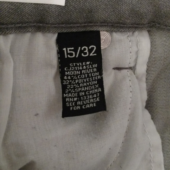 Fashion Nova Distressed Stretch Jeans - Picture 10 of 10